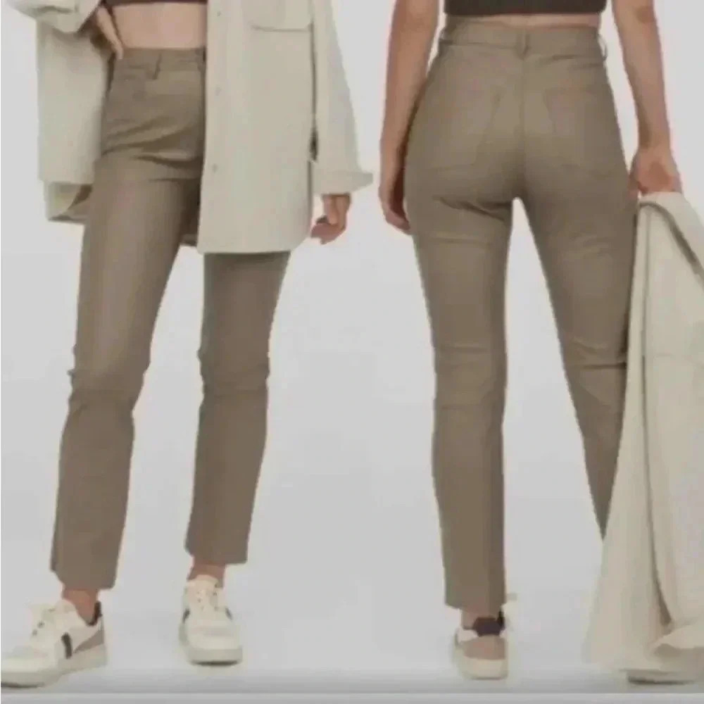 H&M High rise pants Faux leather ankle slim straight leg, Size 8 - Picture 9 of 9